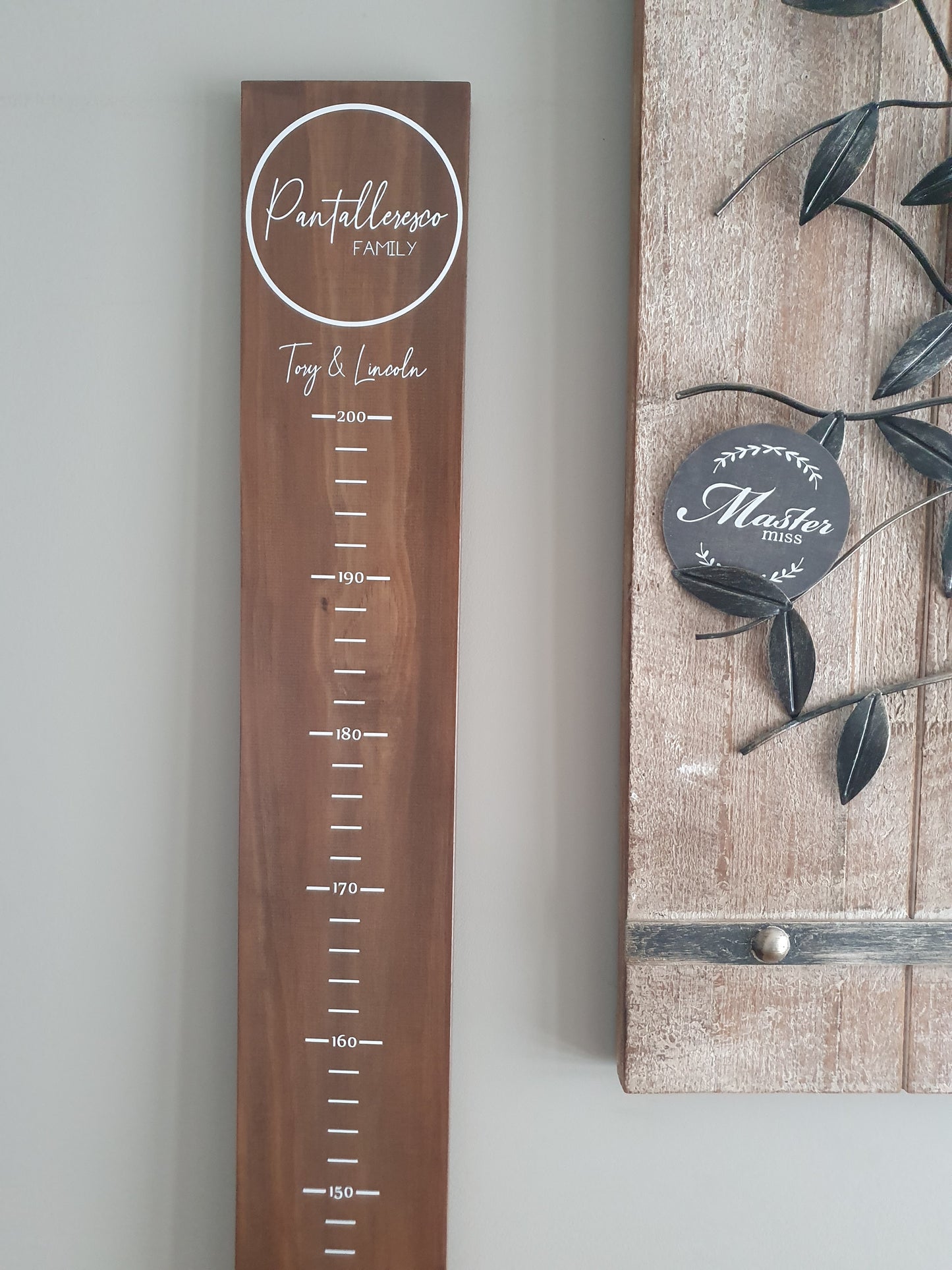 Personalised Height Chart - Family Circle + Children's names